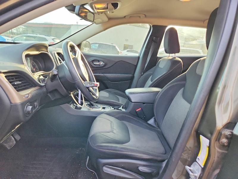 2014 Jeep Cherokee Sport