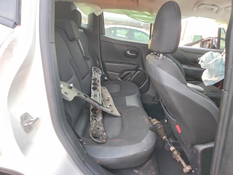 2022 Jeep Renegade Trailhawk