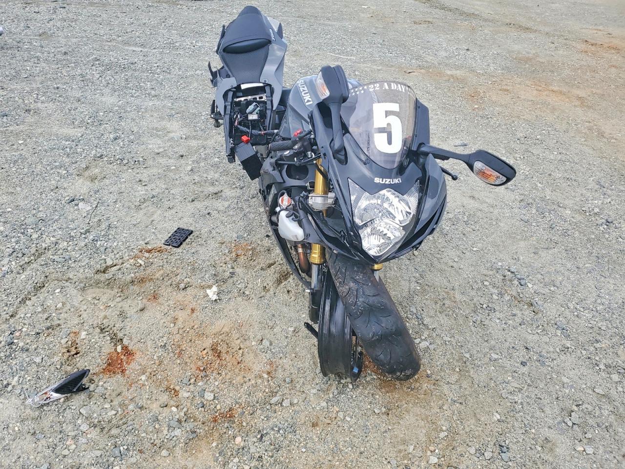 2025 Suzuki GSX-R750