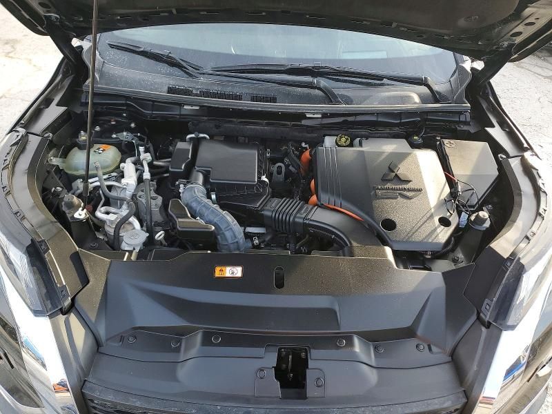 2023 Mitsubishi Outlander sel