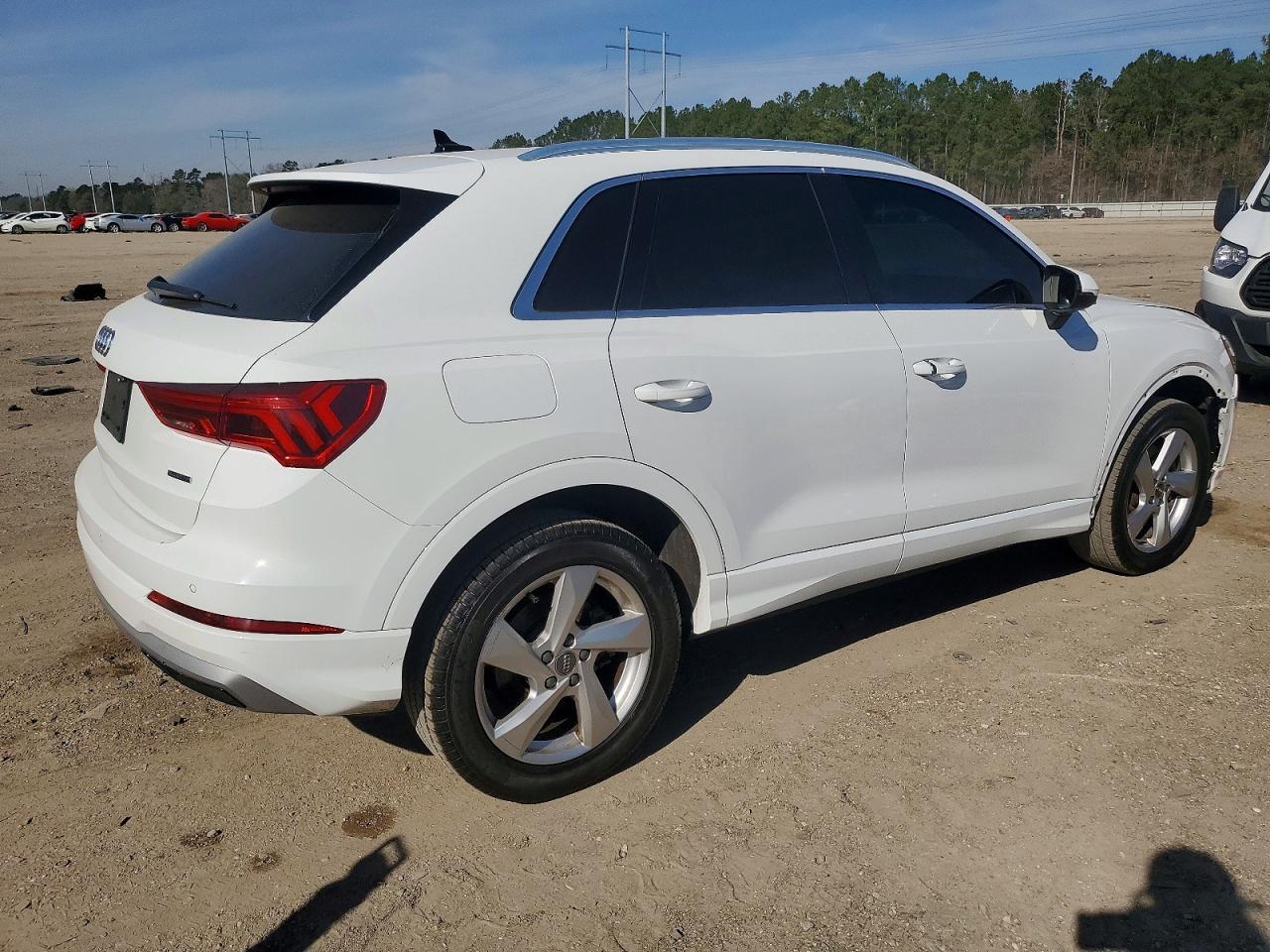 2020 Audi Q3 Premium