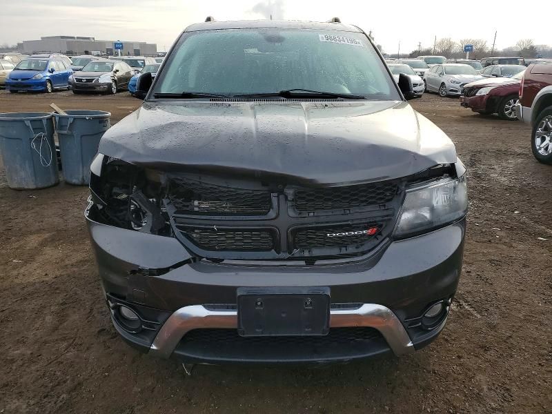 2018 Dodge Journey Crossroad