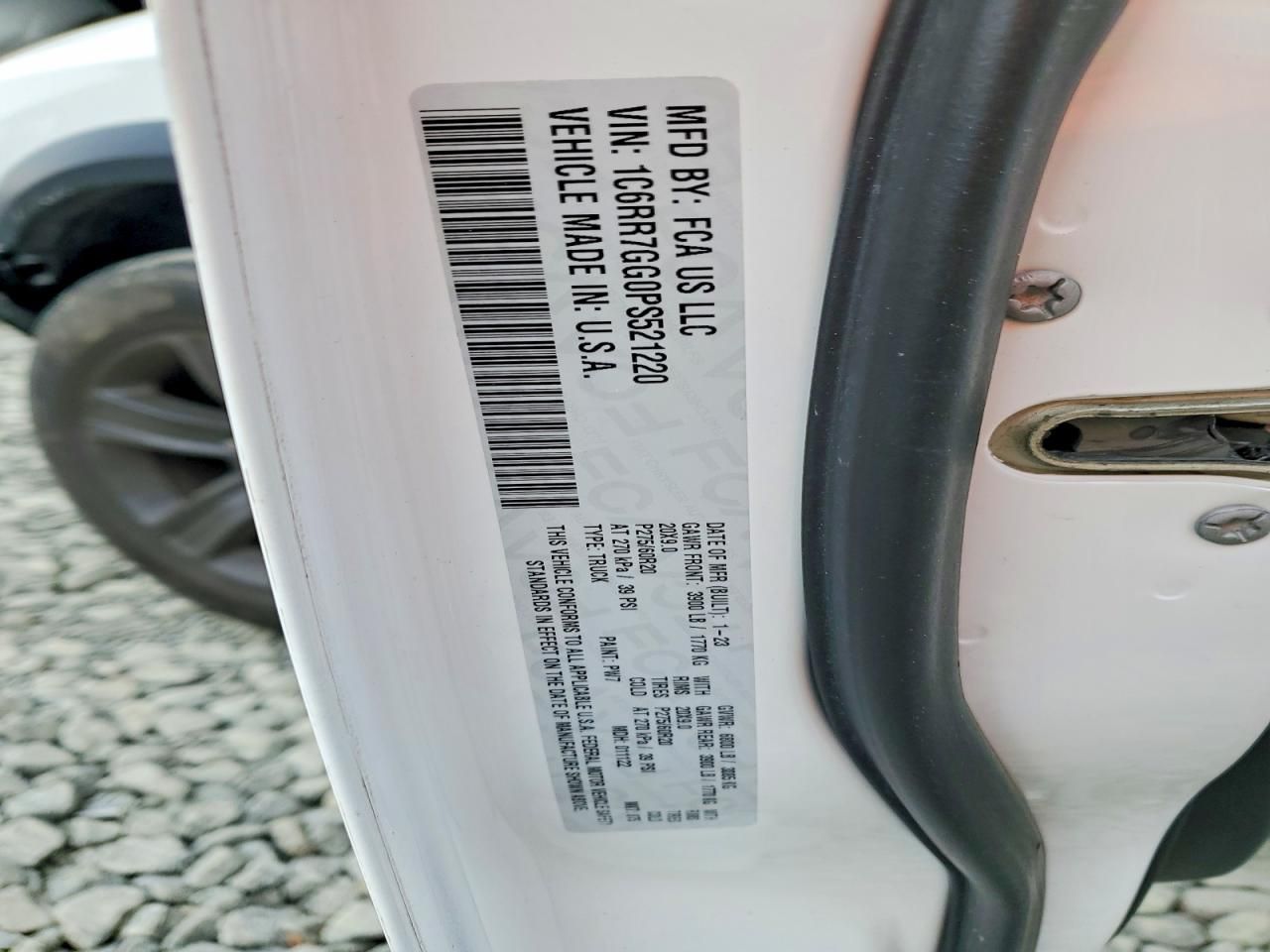 2023 Dodge Ram 1500 Classic slt