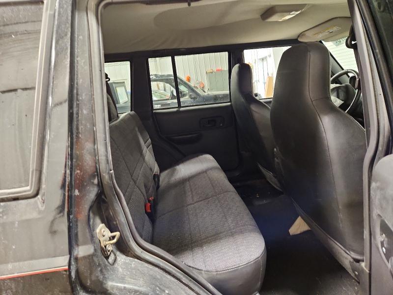 2001 Jeep Cherokee Sport
