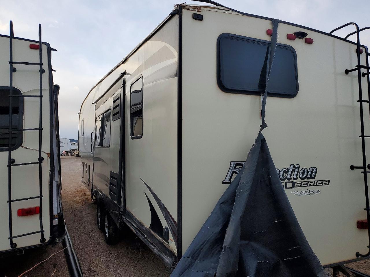 2020 Grand Desi GN Reflection Camper