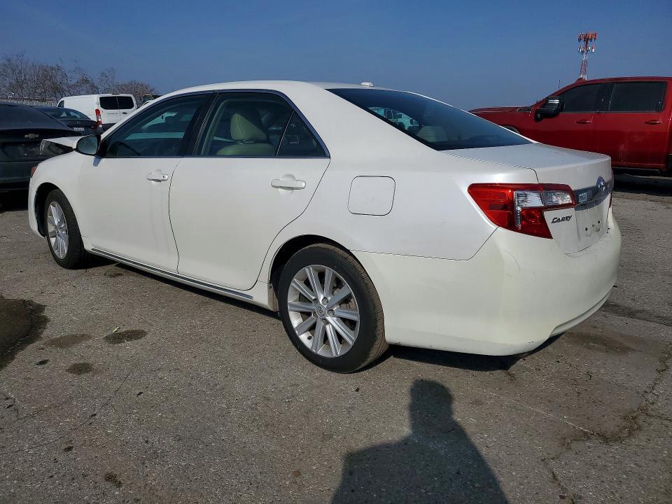 2014 Toyota Camry xle V6