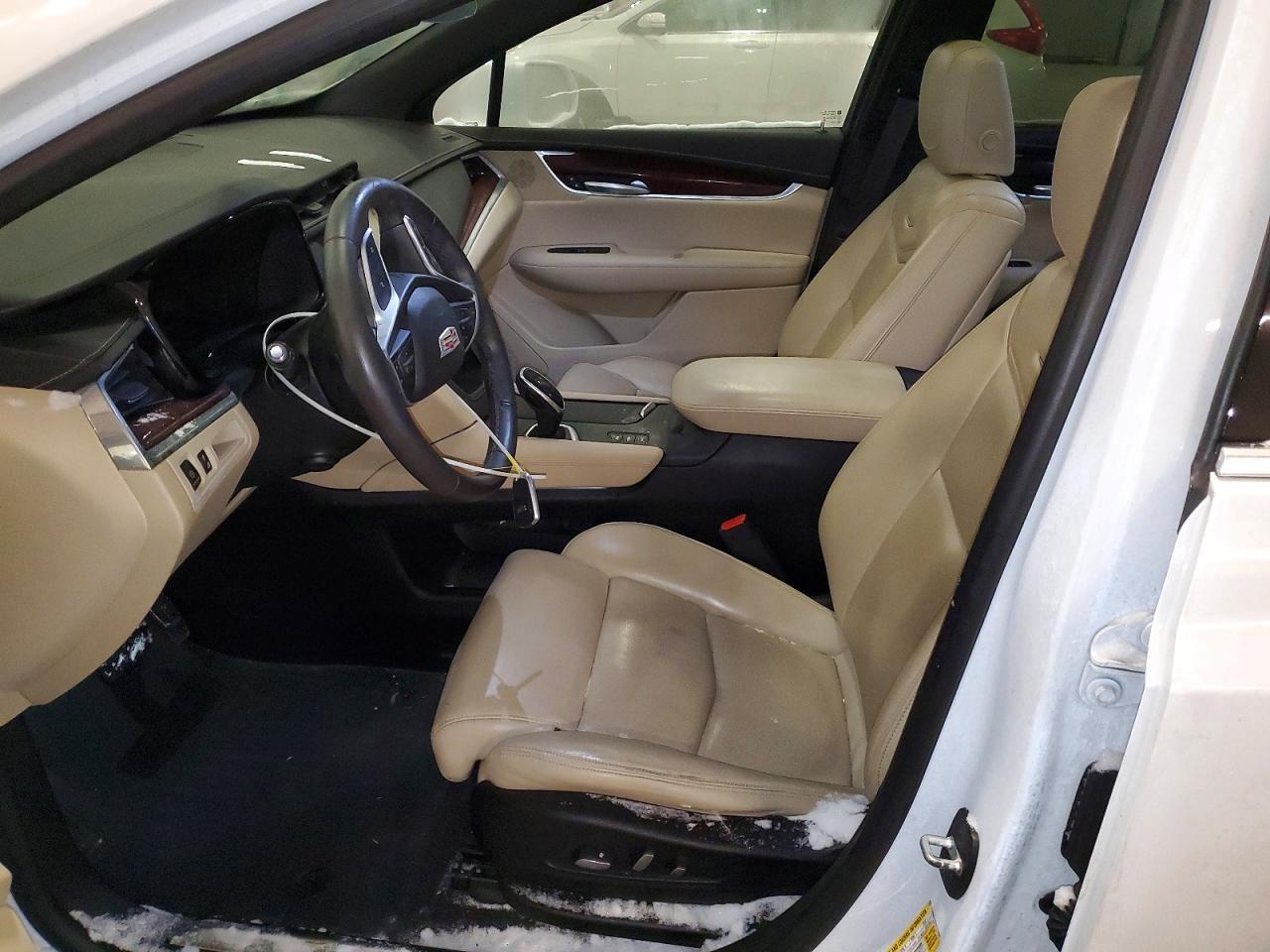 2017 Cadillac XT5 Premium Luxury