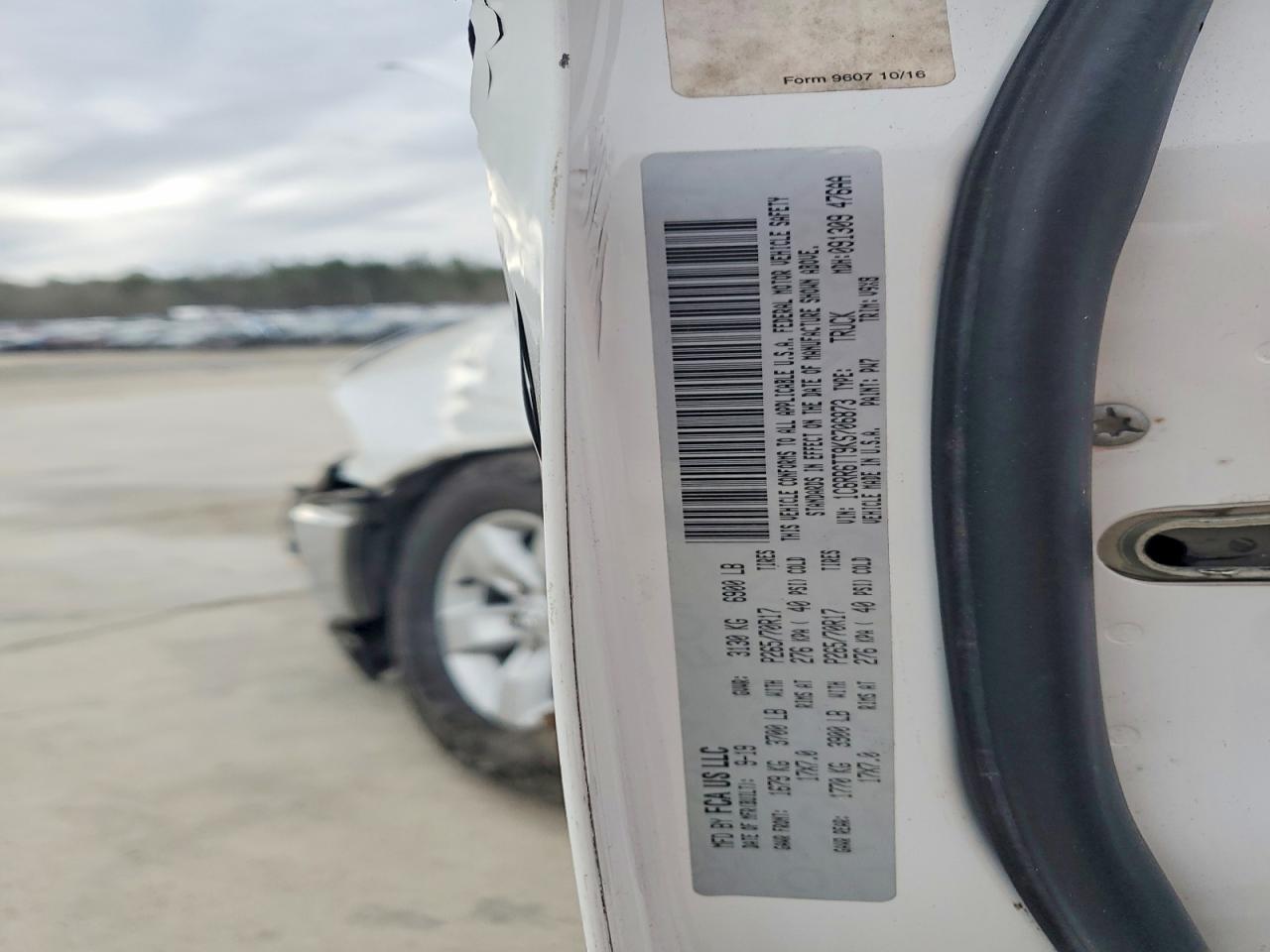 2019 Dodge Ram 1500 Classic slt