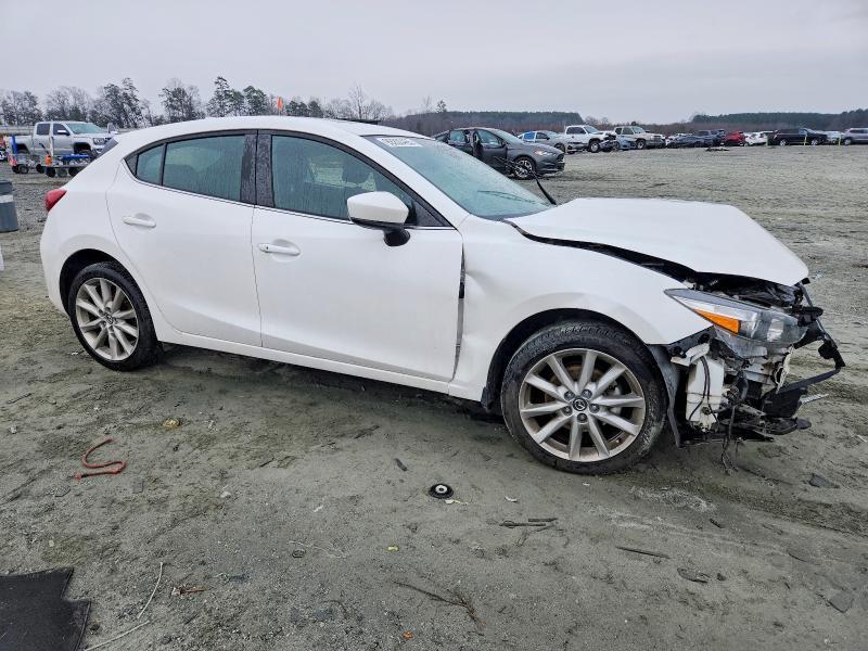 2017 Mazda 3 Grand Touring
