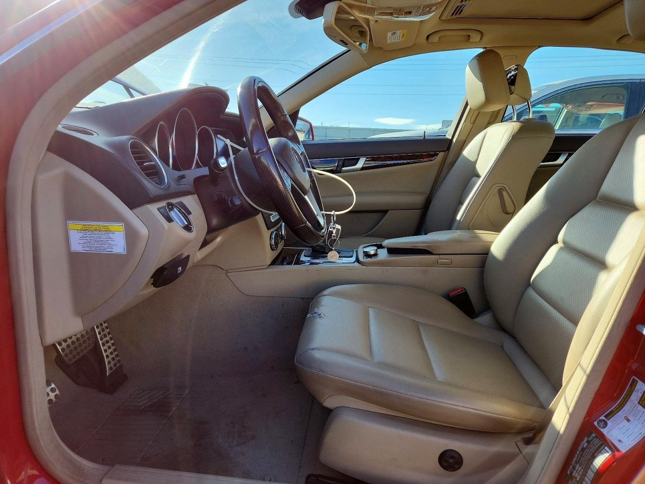 2014 Mercedes-Benz C 250