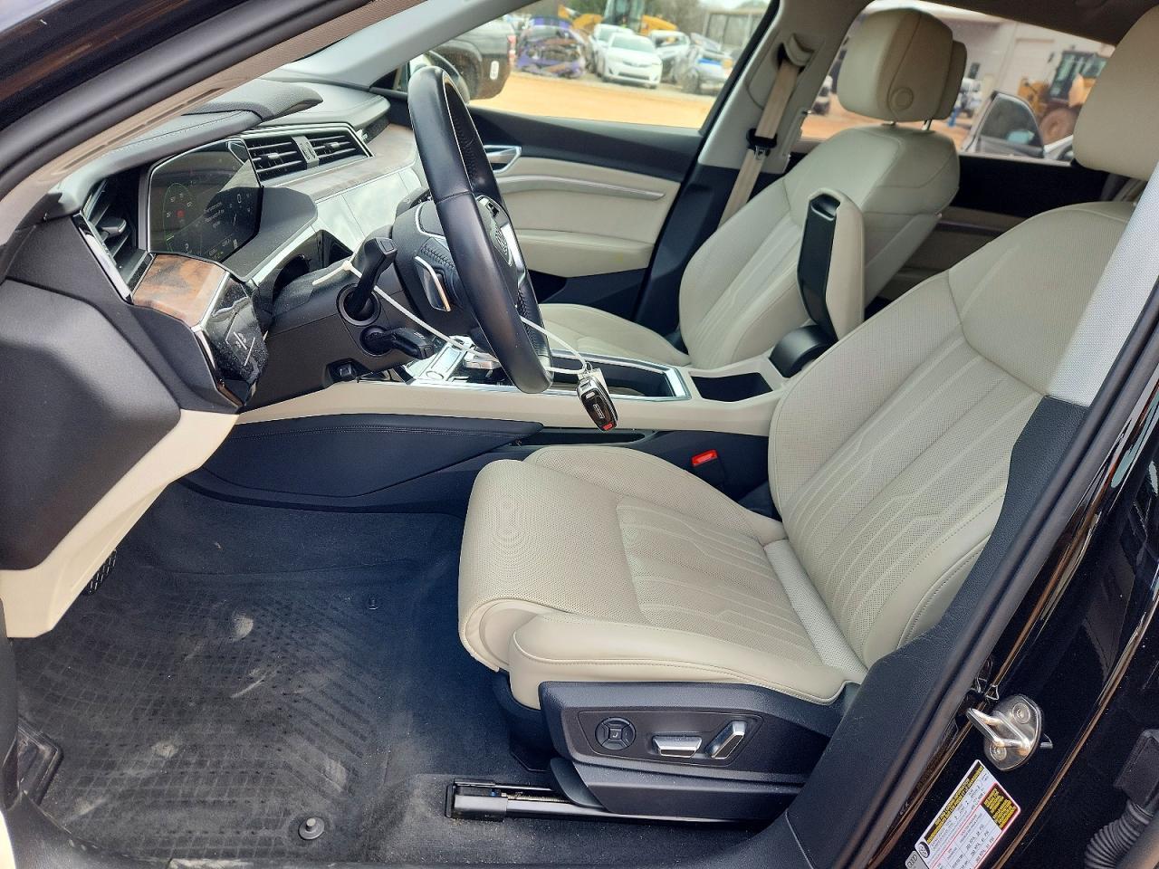 2019 Audi E-tron Prestige