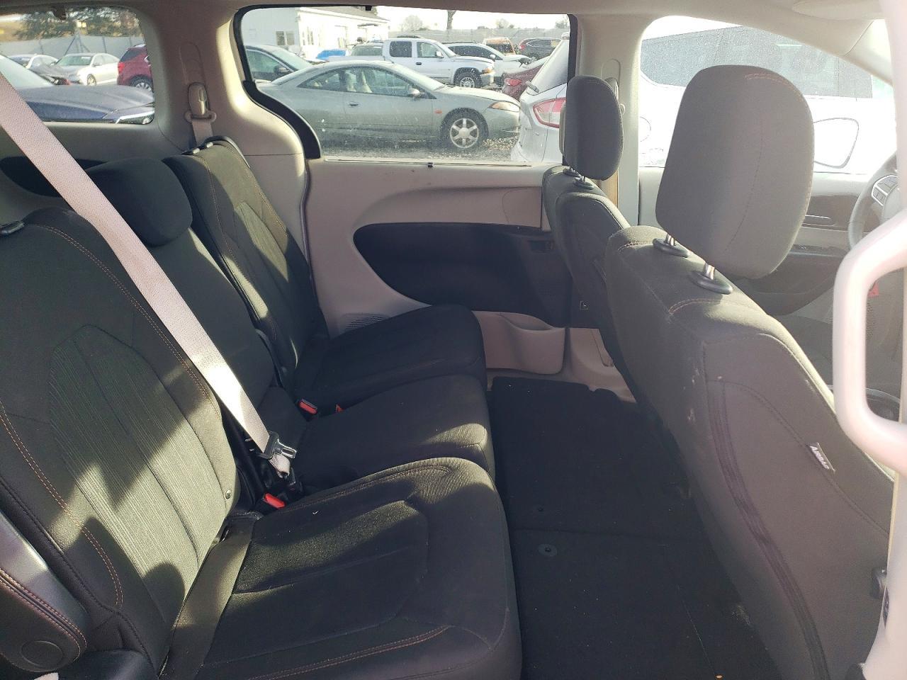 2018 Chrysler Pacifica Touring Plus