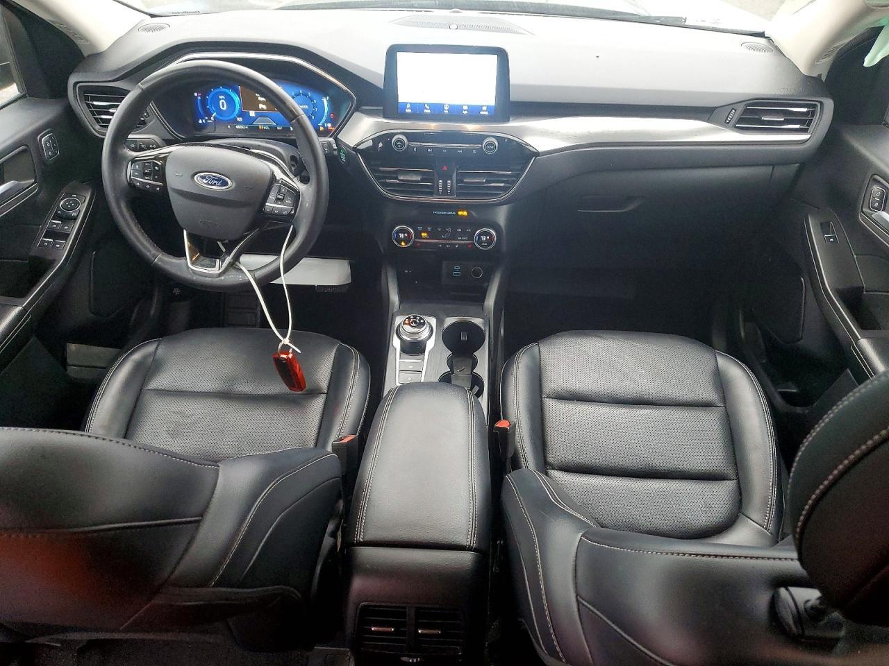 2021 Ford Escape Titanium