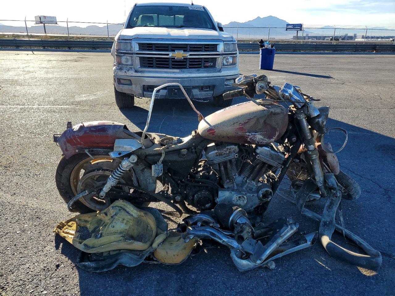 2009 Harley-Davidson XL883 C