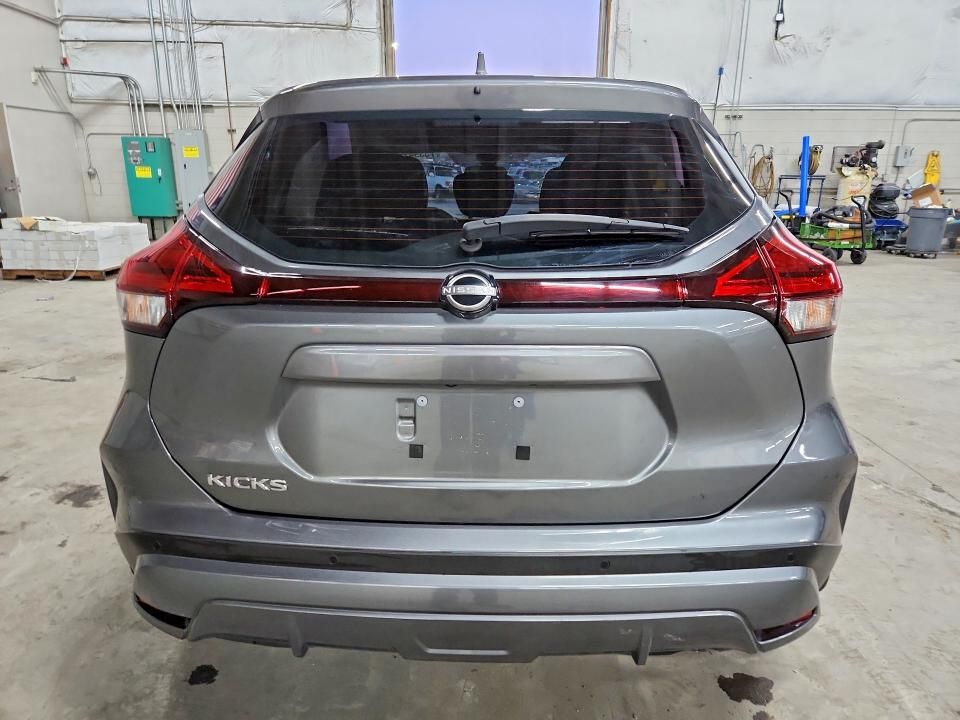 2024 Nissan Kicks s