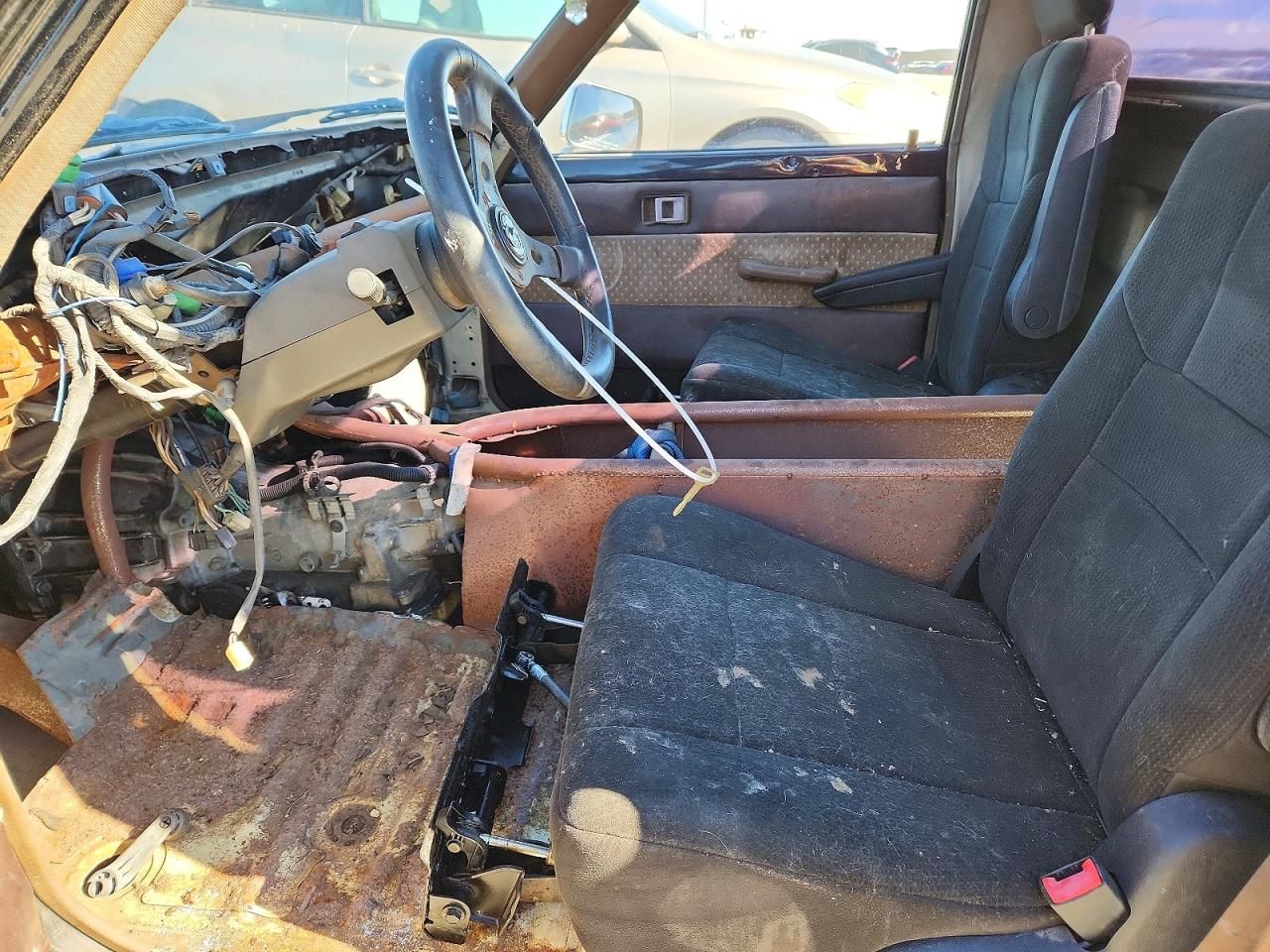 1986 Toyota Pickup Base