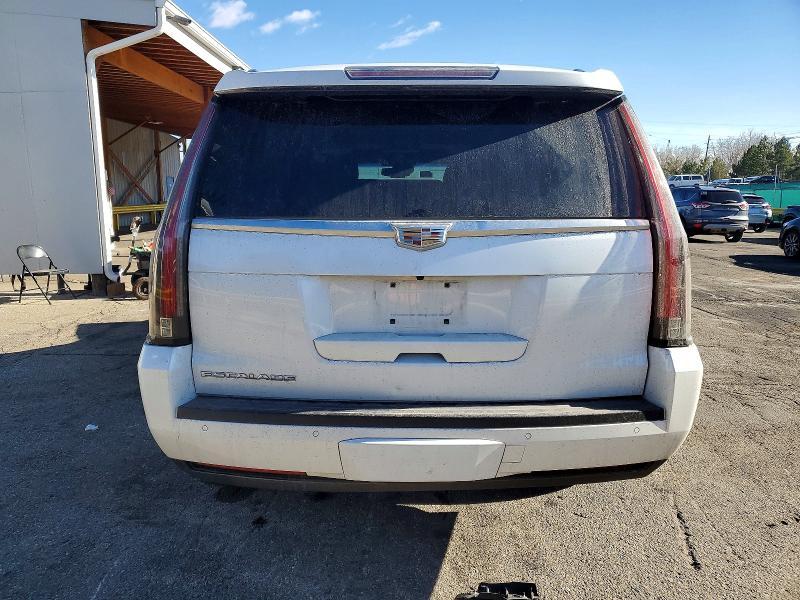 2016 Cadillac Escalade esv Premium