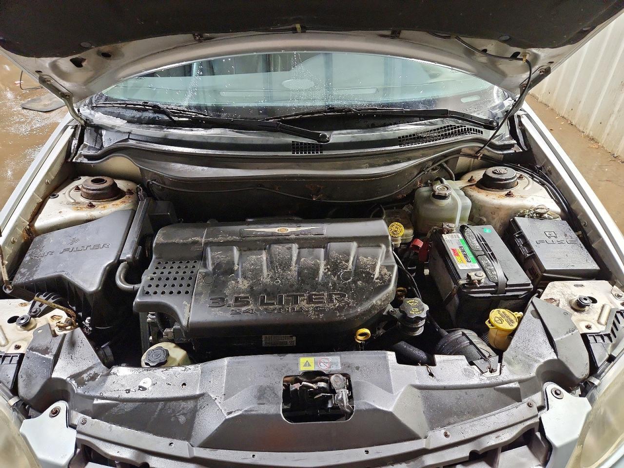 2005 Chrysler Pacifica Touring