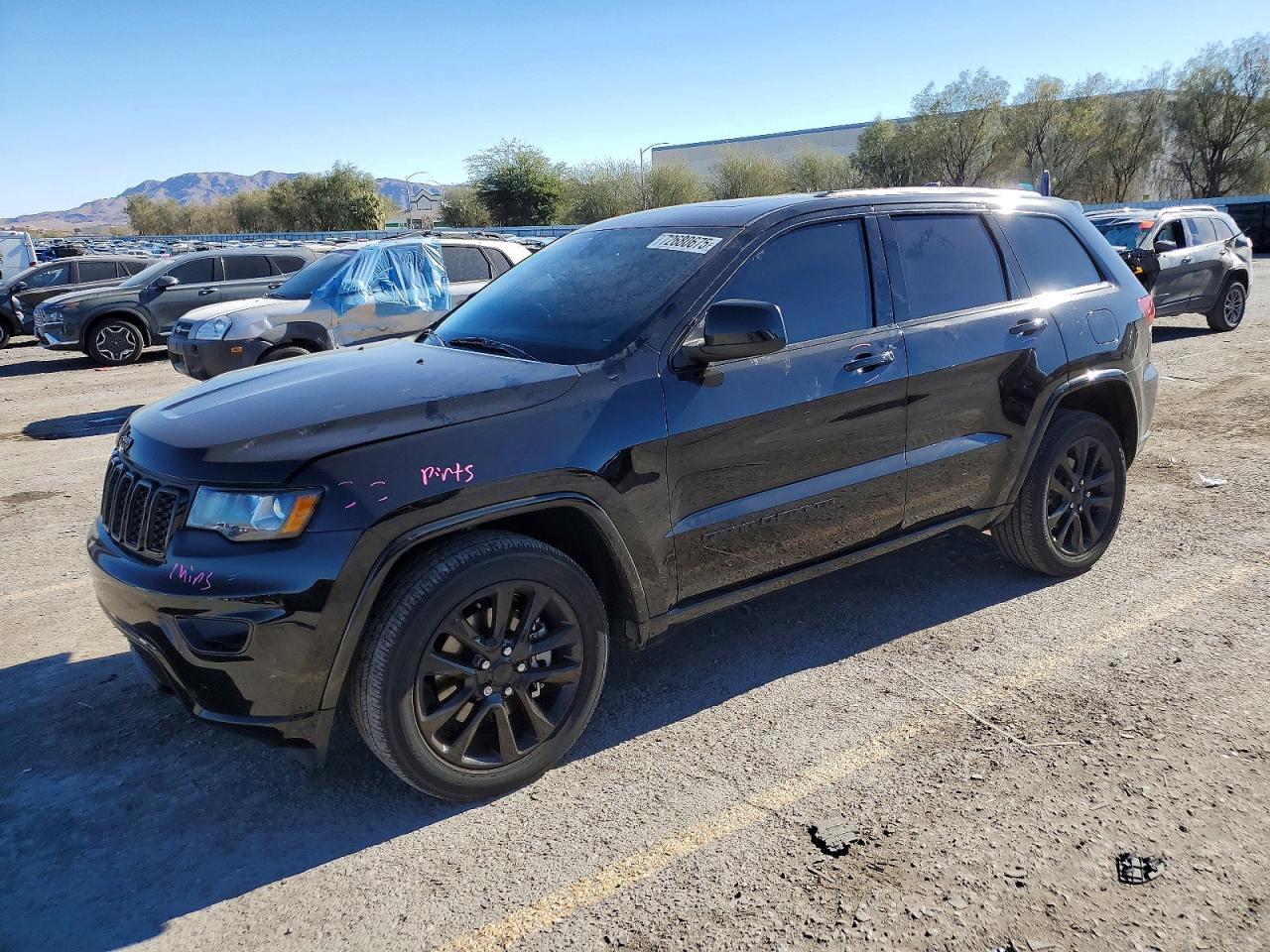 2021 Jeep Grand Cherokee Laredo