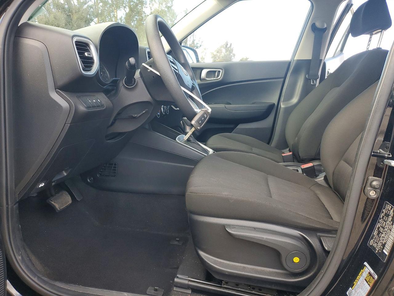 2022 Hyundai Venue se