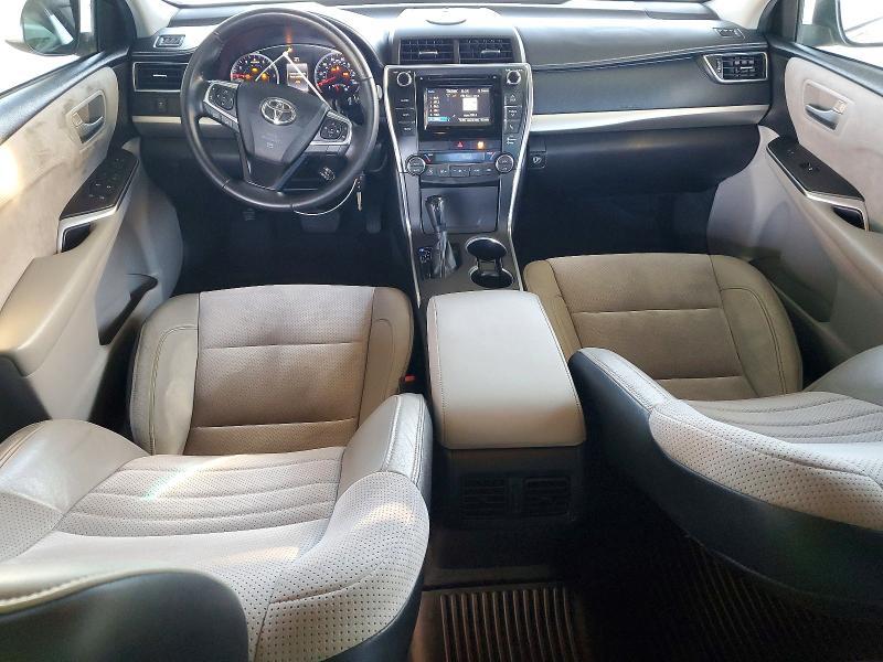 2015 Toyota Camry le