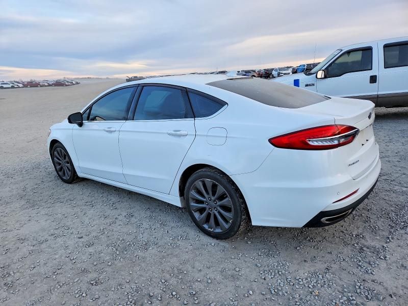 2019 Ford Fusion se