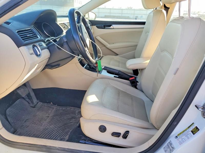 2019 Volkswagen Passat Wolfsburg