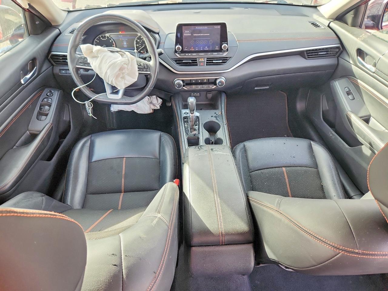 2022 Nissan Altima sr