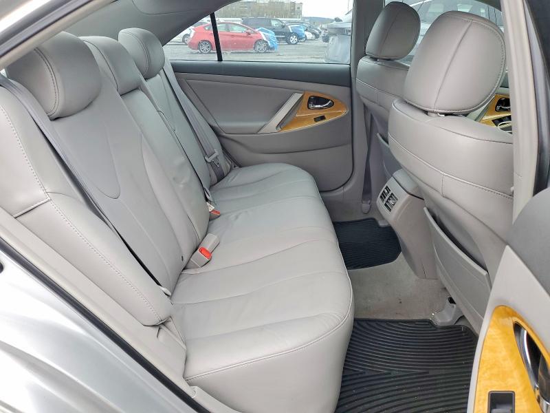 2007 Toyota Camry le