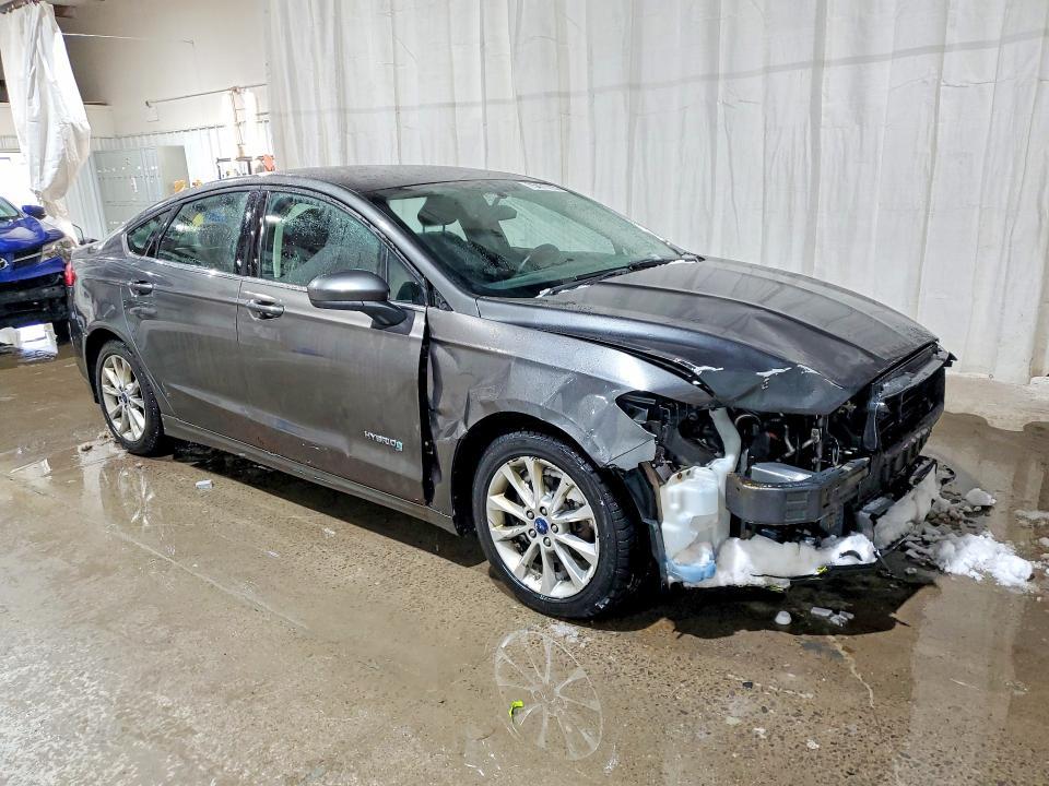 2017 Ford Fusion se Hybrid