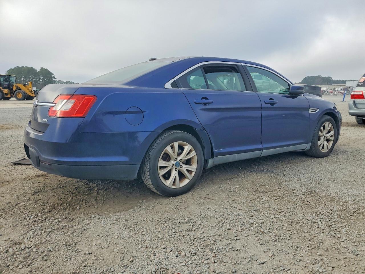 2011 Ford Taurus sel