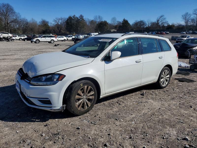 2019 Volkswagen Golf Sportwagen s