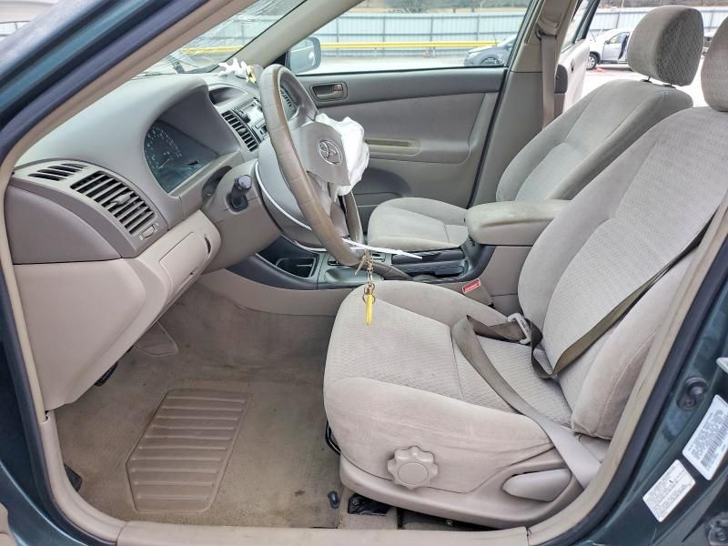 2002 Toyota Camry le