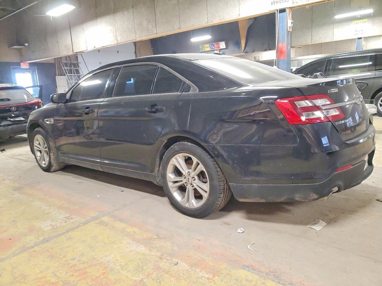 2017 Ford Taurus sel