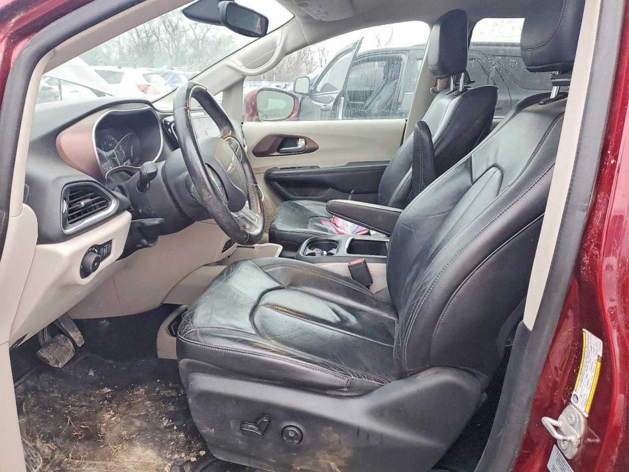 2017 Chrysler Pacifica Touring l Plus