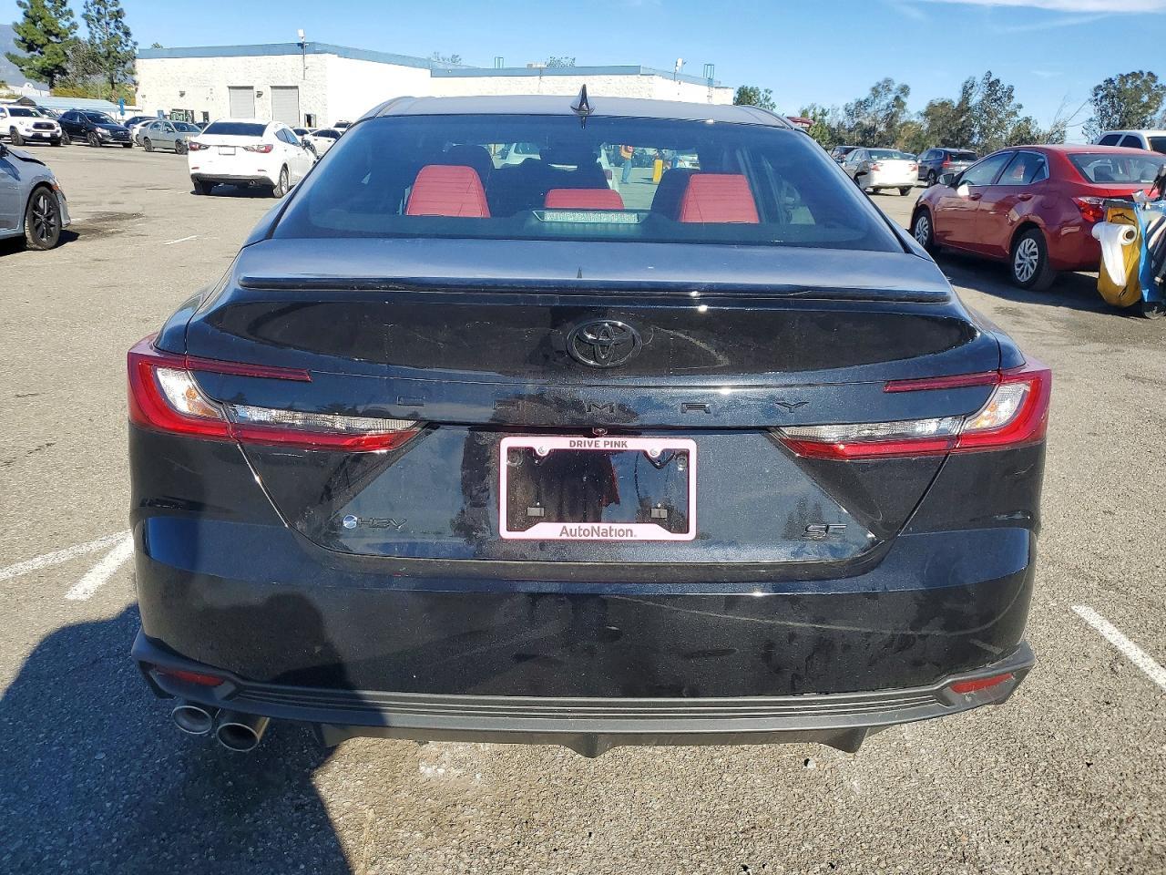 2026 Toyota Camry se