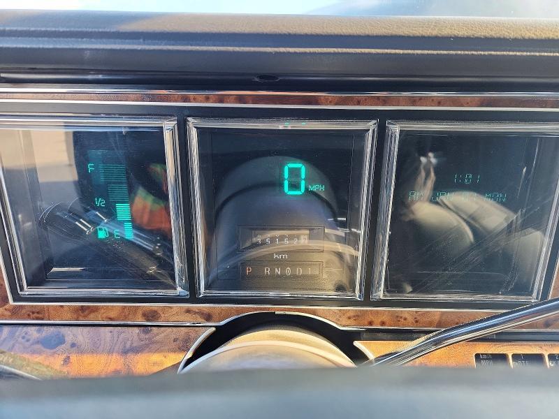 1985 Lincoln Townhouse Town car