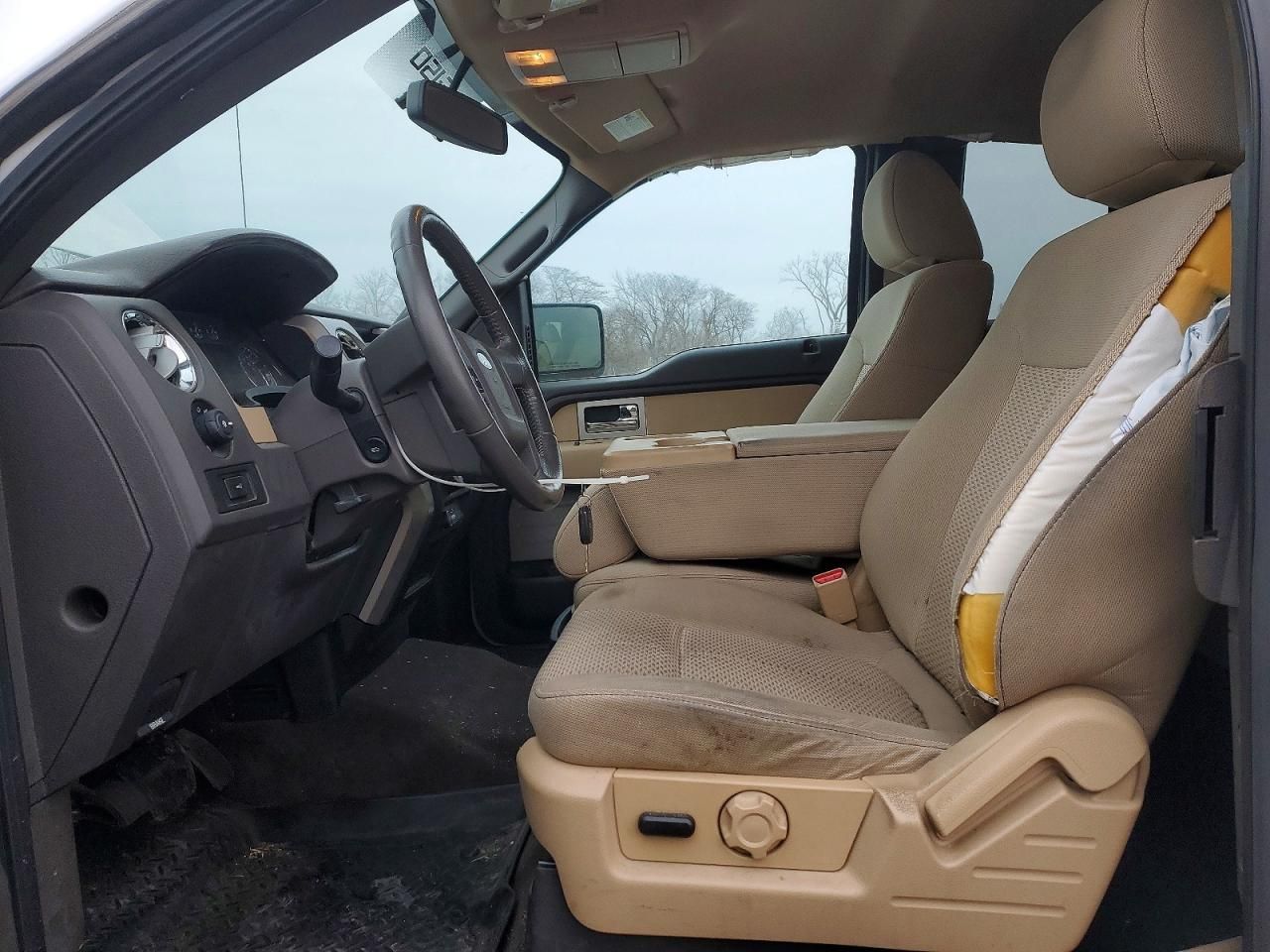 2011 Ford F150 Super cab