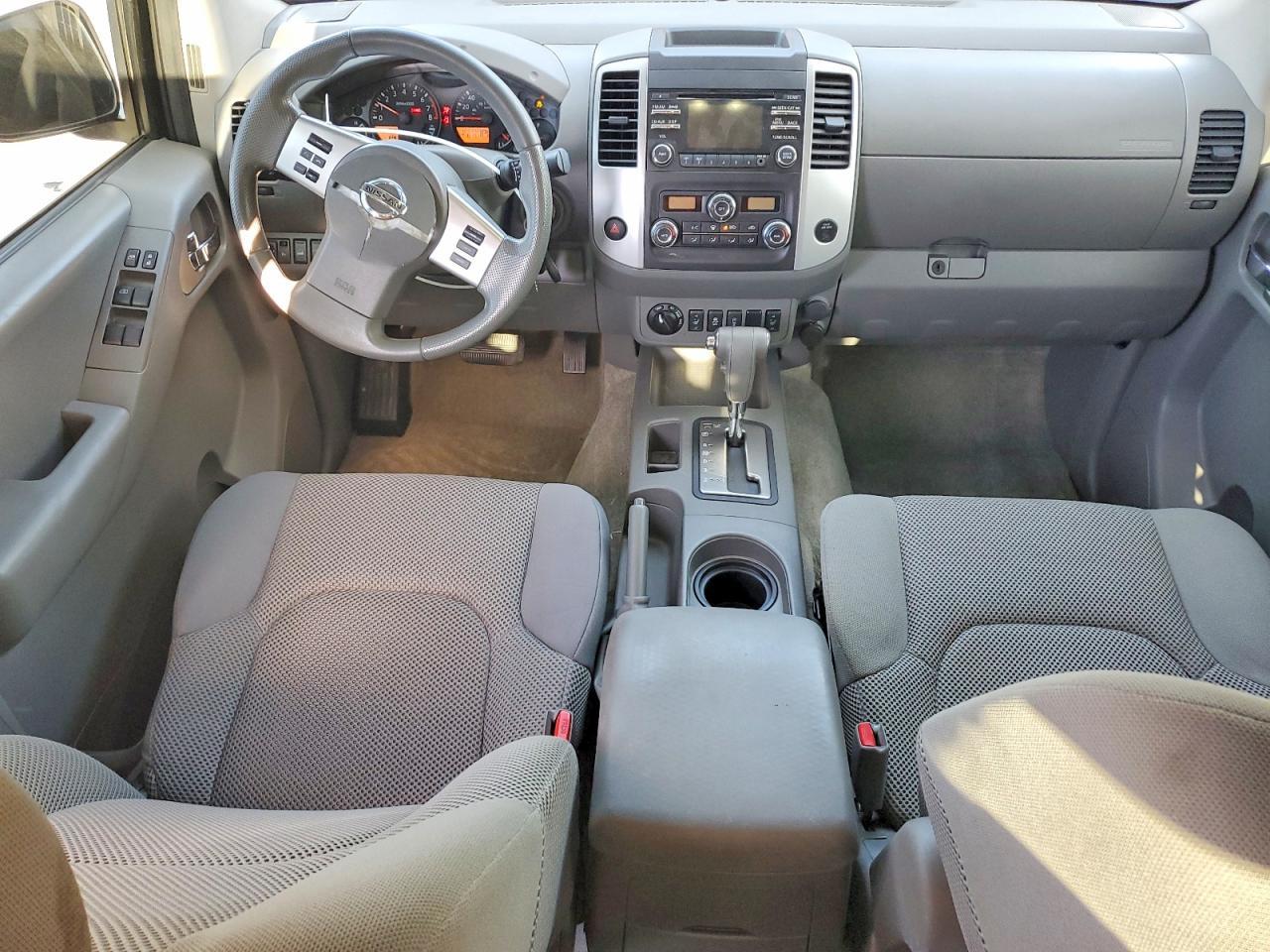 2014 Nissan Frontier S