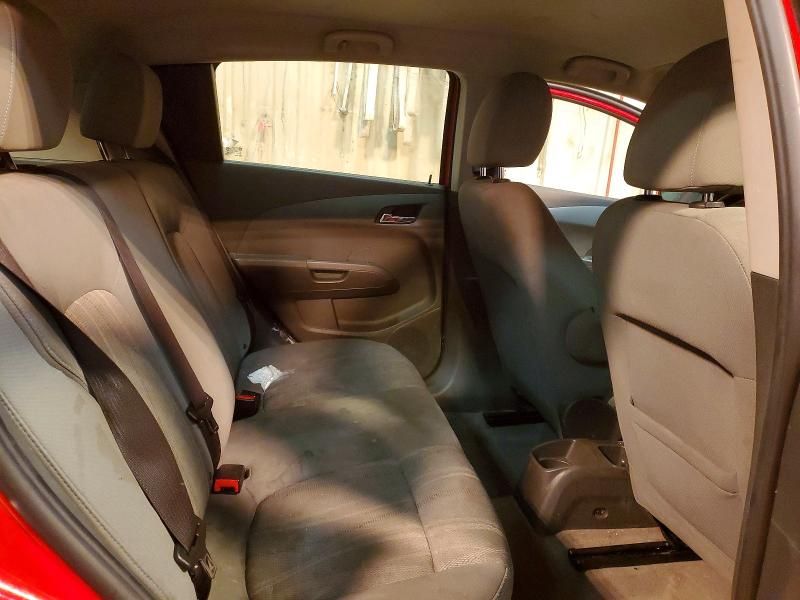 2015 Chevrolet Sonic lt