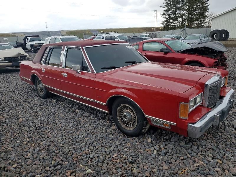 1989 Lincoln Town car