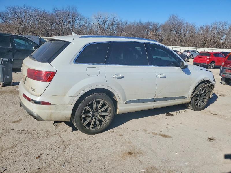 2017 Audi Q7 Prestige