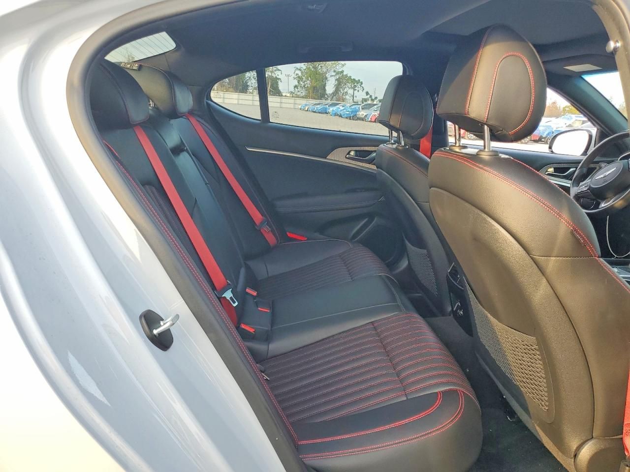 2023 Genesis G70 Base