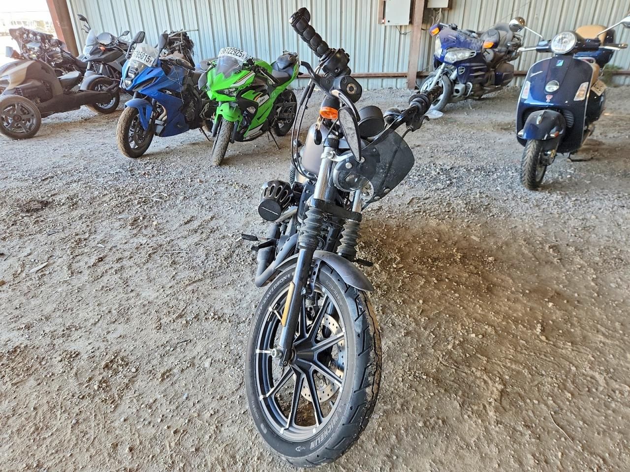 2016 Harley-Davidson Xl883 Iron 883