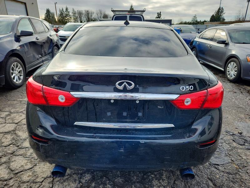 2016 Infiniti Q50 Premium