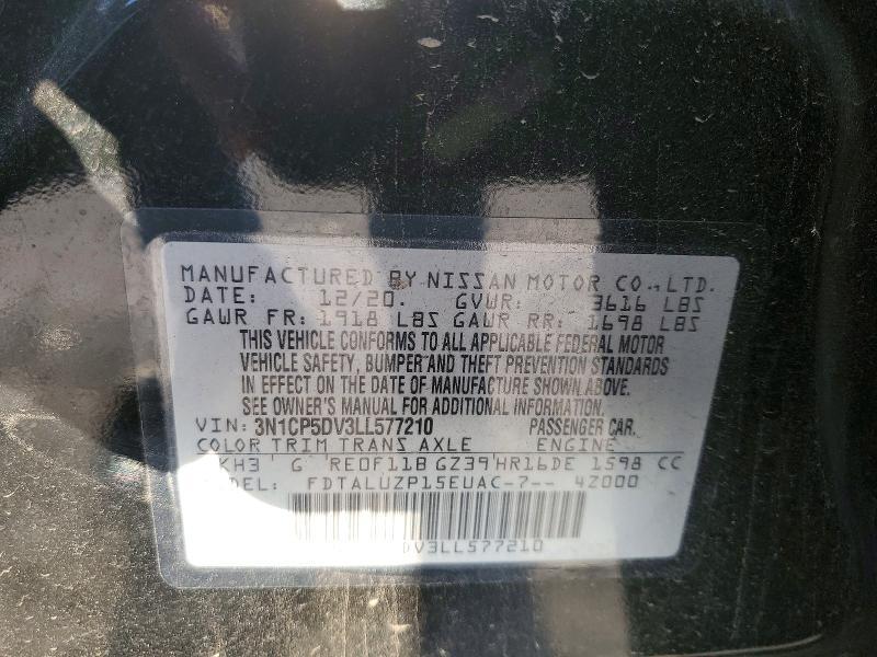2020 Nissan Kicks sr
