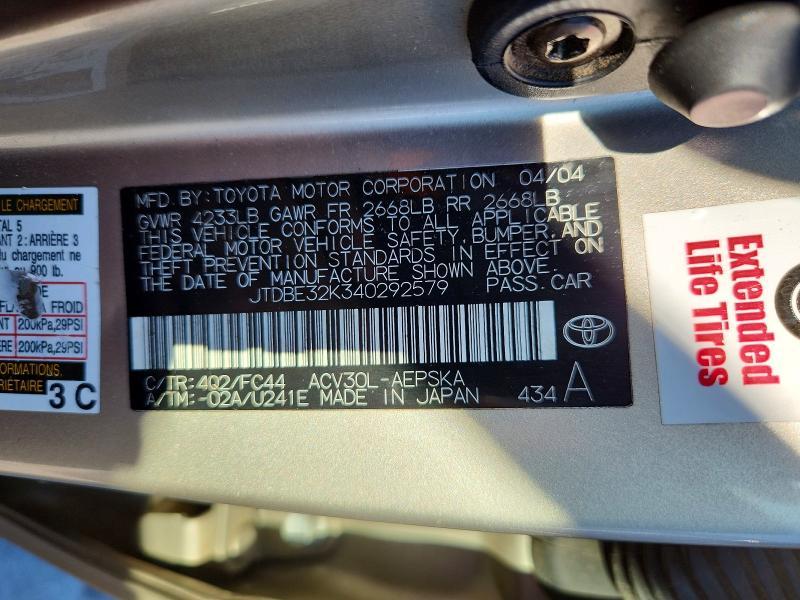 2004 Toyota Camry le
