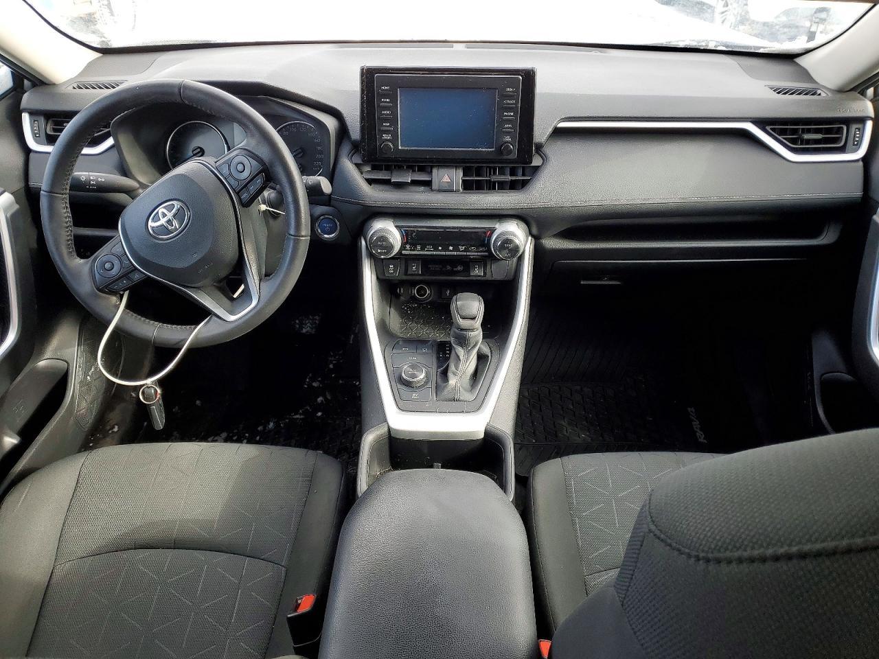 2022 Toyota Rav4 xle
