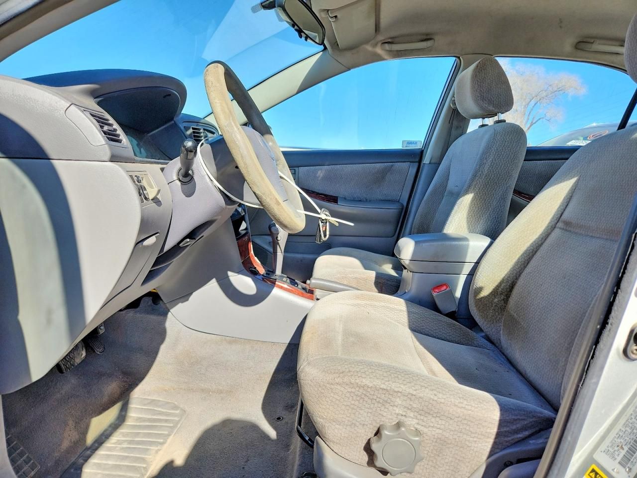 2004 Toyota Corolla ce