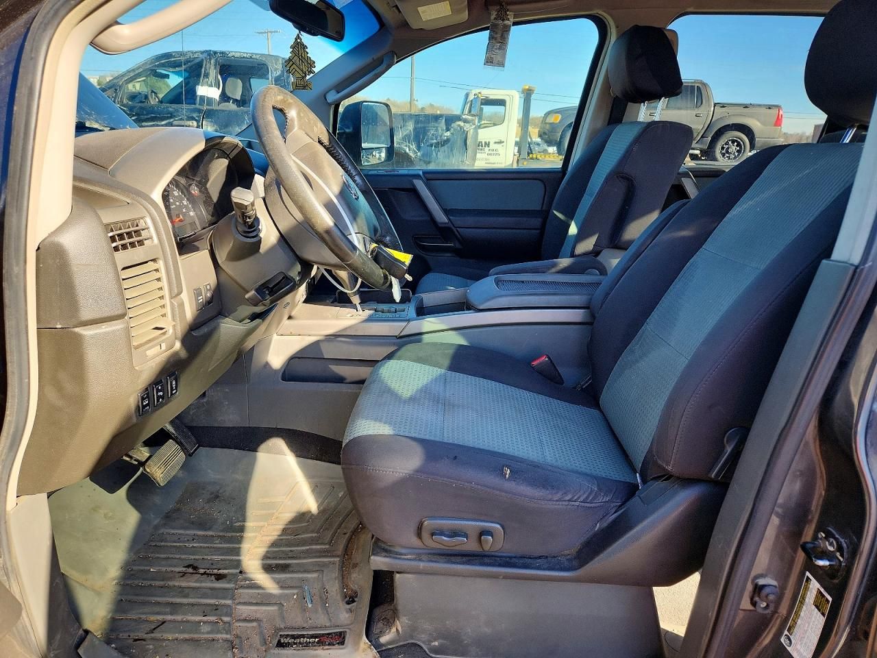 2006 Nissan Titan XE